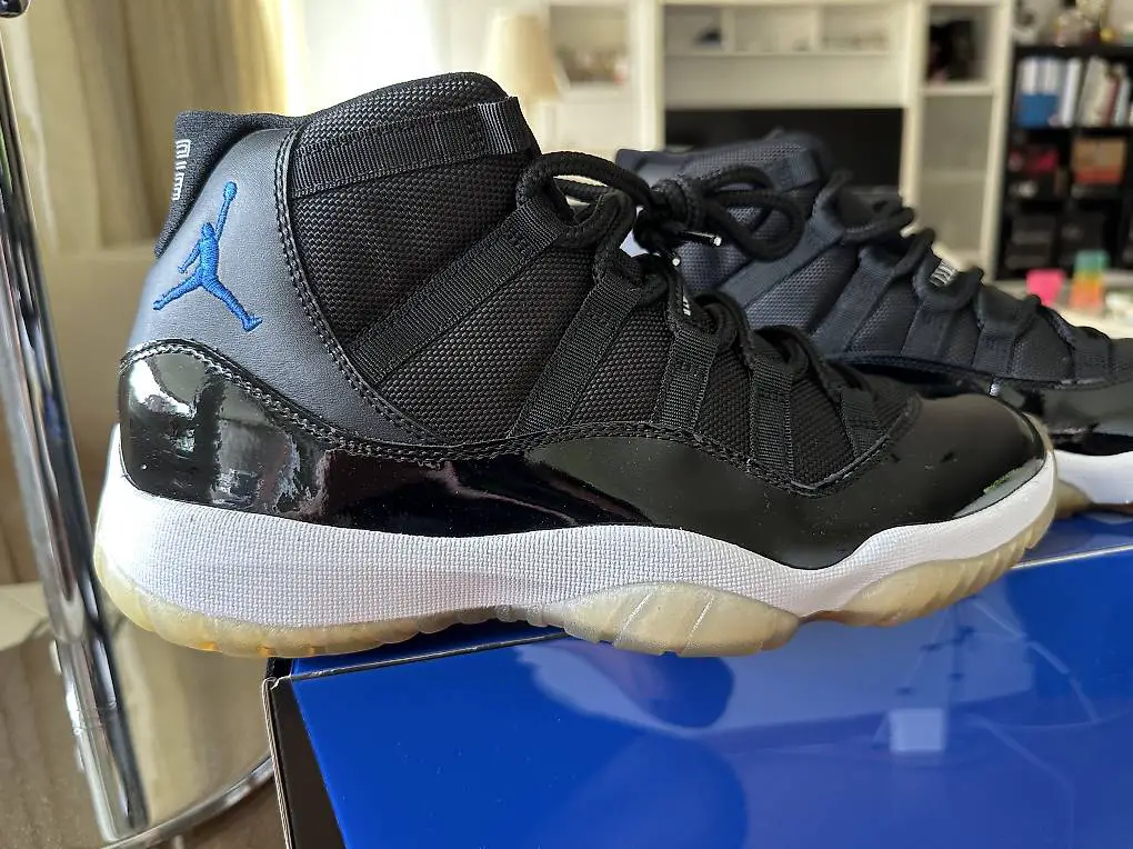 Jordan 11 Retro Space Jam (2009) Gr. 43