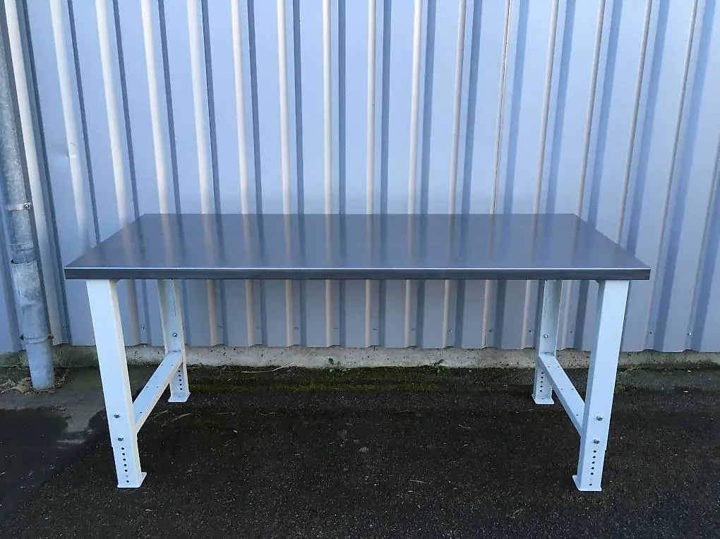 Lista Werkbank mit Chromstahlplatte Montagetisch 200x80x5