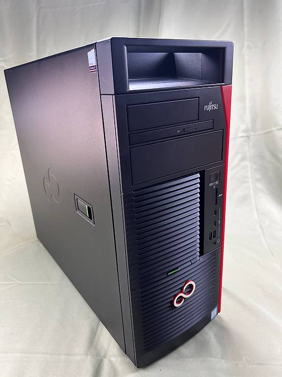 Fujitsu Celsius Intel Xeon W-2133 3.60 GHZ 3.60GHz 32GB 500G