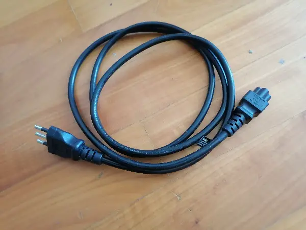 (HP) Stromkabel schwarz für Italien