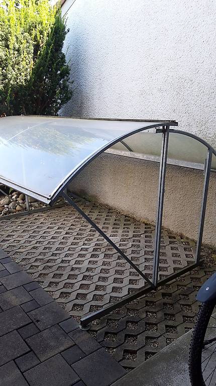 Velounterstand für Velos/Fahrräder oder Dergleichen