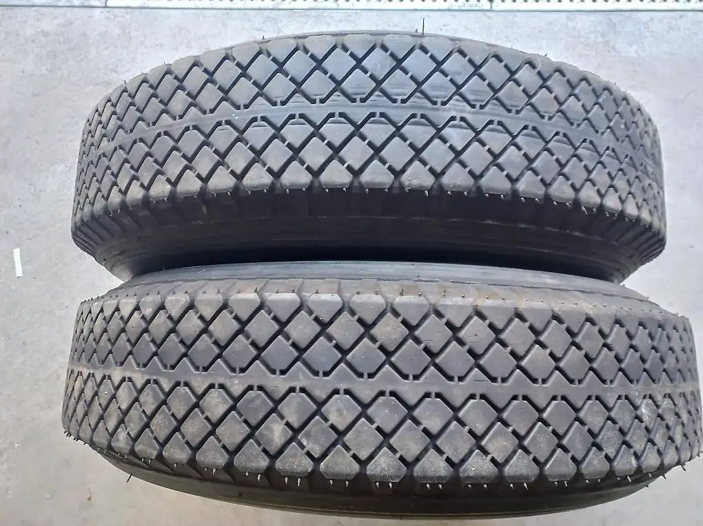 DUNLOP RACING 7.00-19 Oldtimer Rennwagen - Reifen ungebrauch