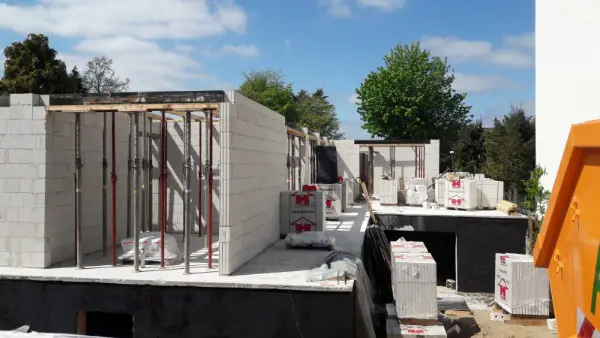 Trockenbauer*Eisenflechter*Maurer*Klinker AUFTRÄGE GESUCHT