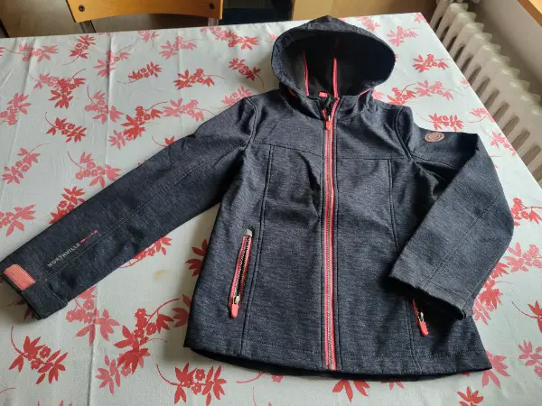 Mädchen Jacke, Gr. 146