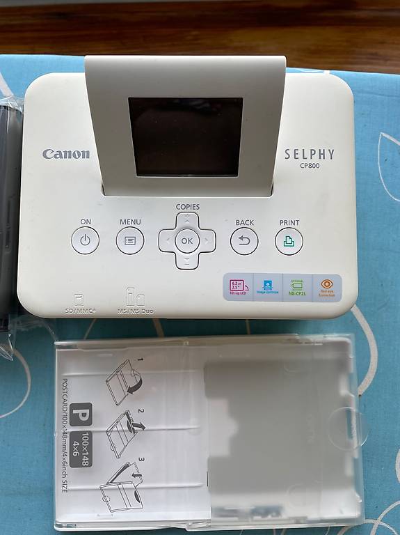 SELPHY Fotodrucker komplett mit Zubehör (2 Druckpatronen)