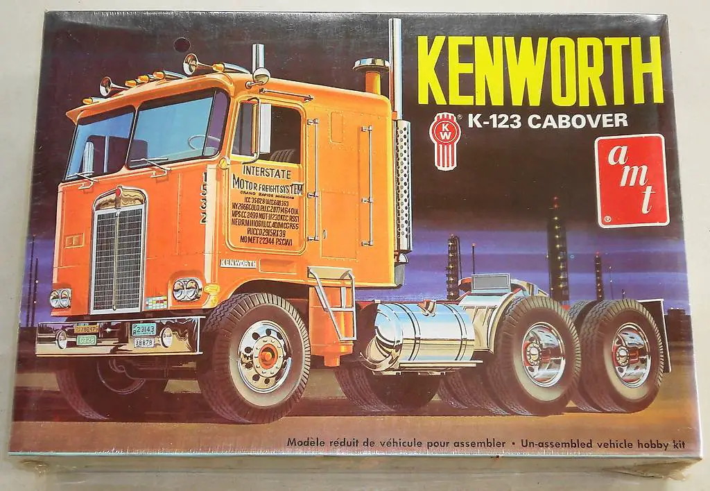 amt lesney/matchbox kenworth k-123 cabover 1:25