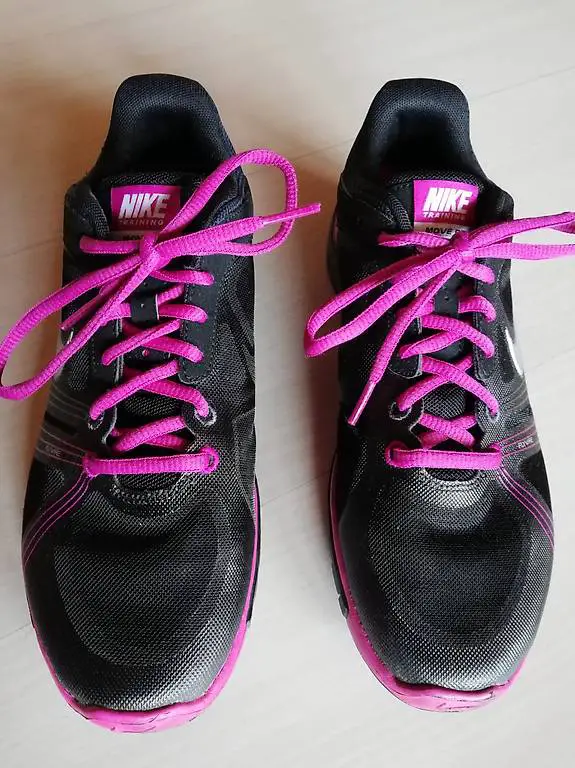 Nike Schuhe Grösse 39NEUschwarz, 250mm Sohlenlänge