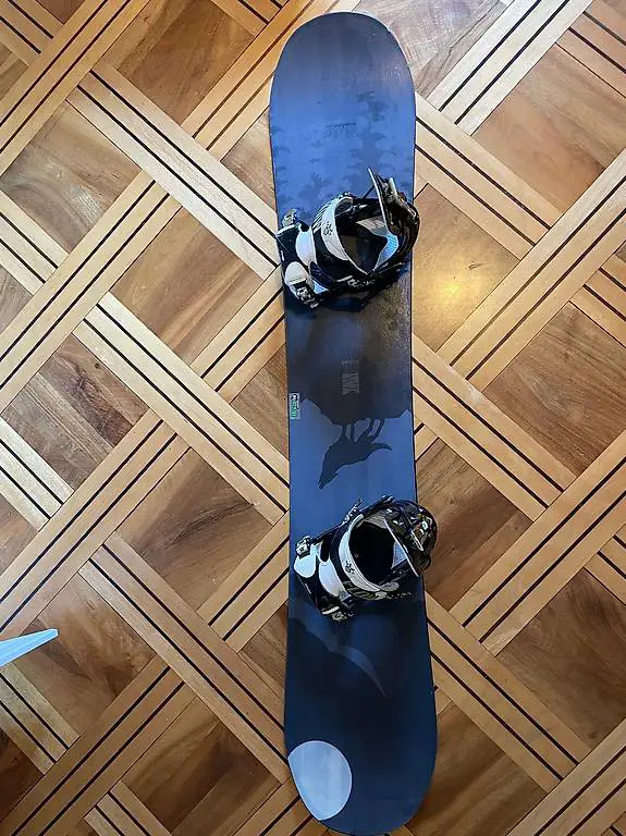 Northwave Squad Drake 159 Snowboard inkl. Flow NXT Bindung