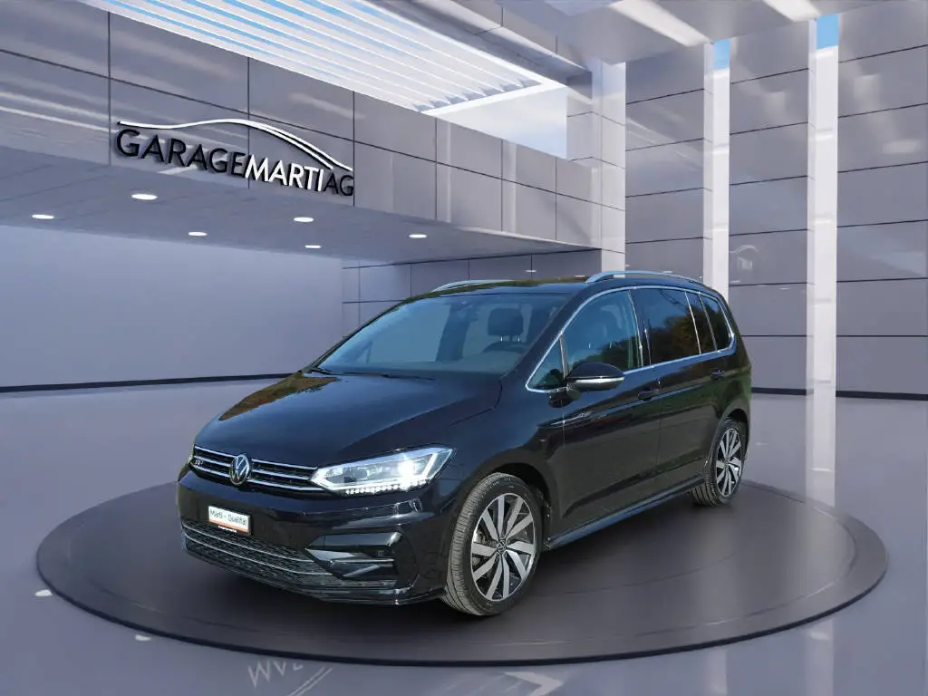 VW Touran 1.5 TSI Highline DSG R-Line