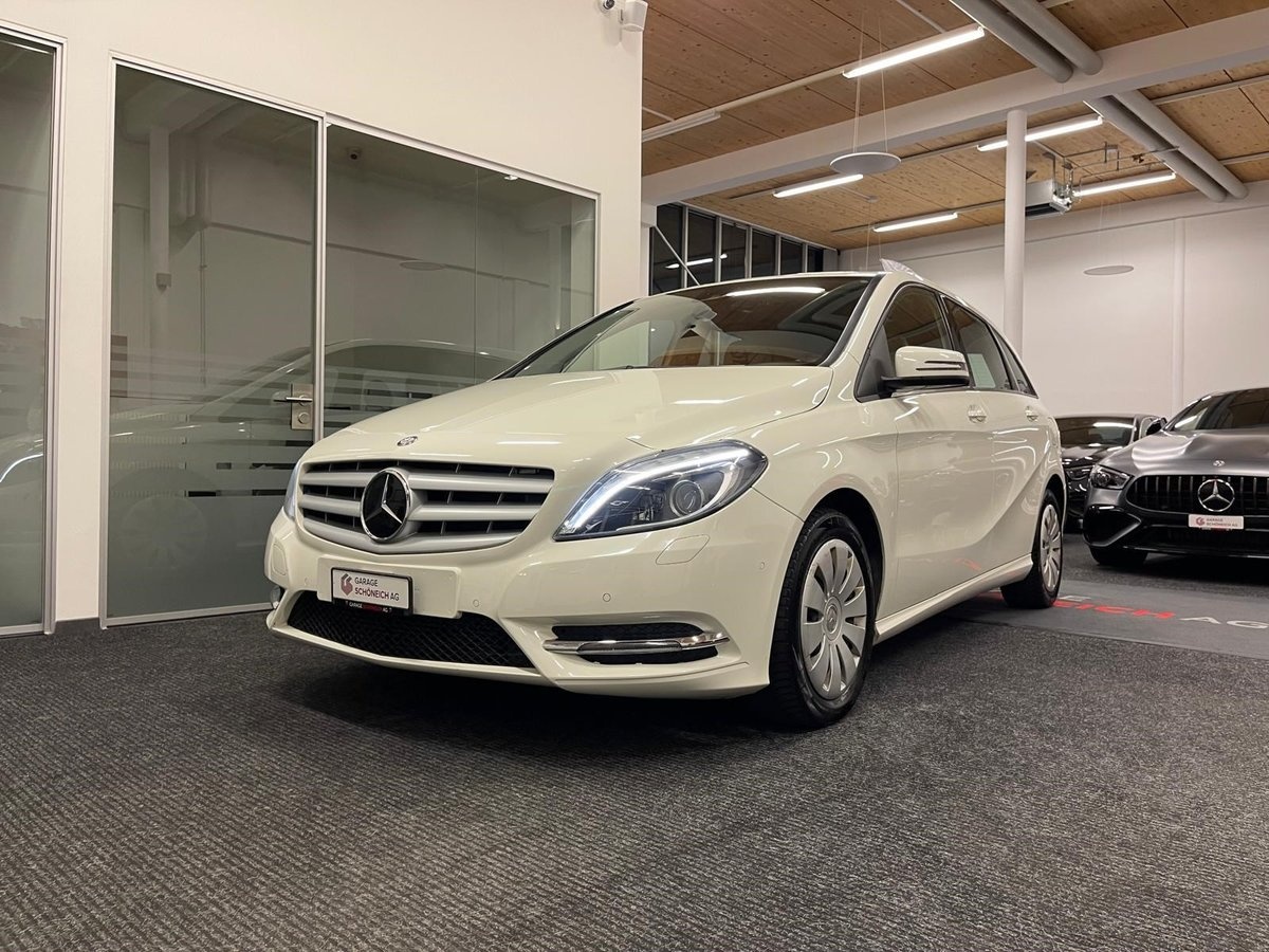 mercedes-benz b 220 4m