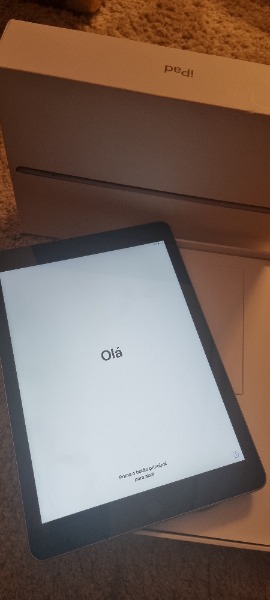 iPad Wi-Fi Space Gray - 32GB