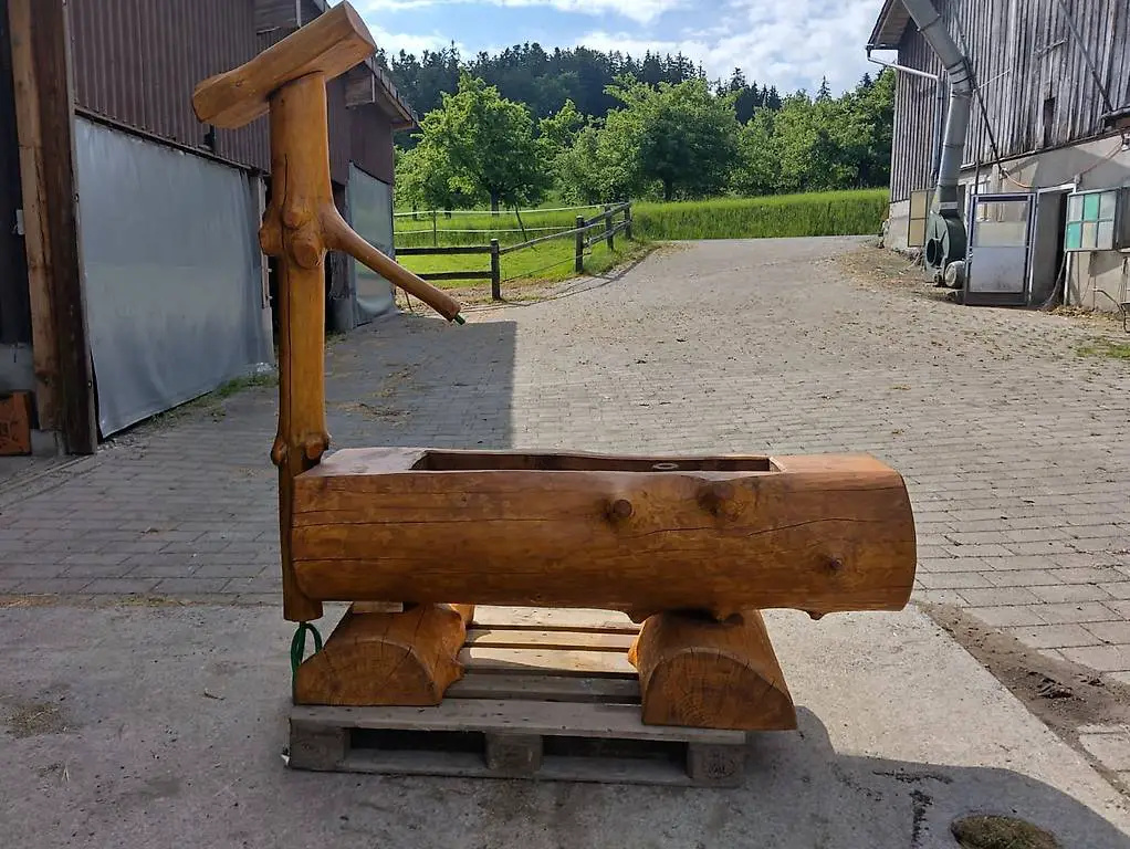 Holzbrunnen 2 Meter