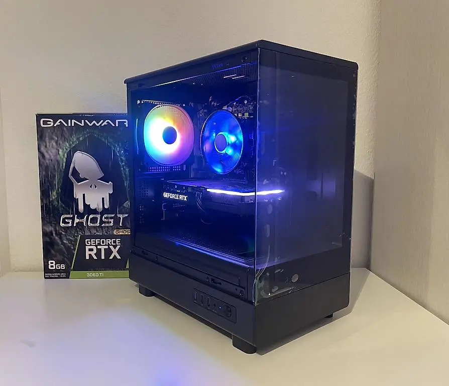 gaming pc rtx 3060 ti / i5 10th / 16 gb ram / wifi