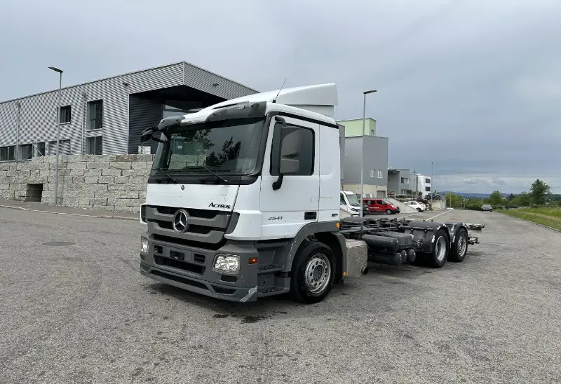 MERCEDES-BENZ, Actros 2541 6x2/4 Chassis-Kabine / HB, Chassis-Kabine