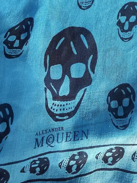 Alexander McQueen Schal