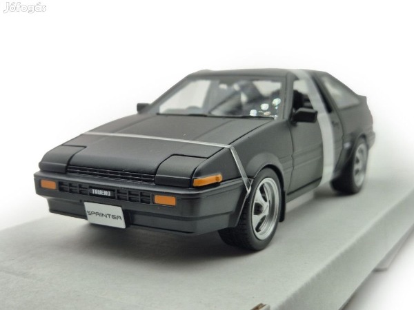 NEU: Toyota Sprinter Trueno AE86 1983-1987 RHD schwarz 1:24