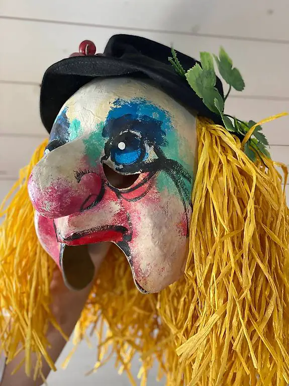 Echte Basler Larve - Waggis Fasnacht - Maske