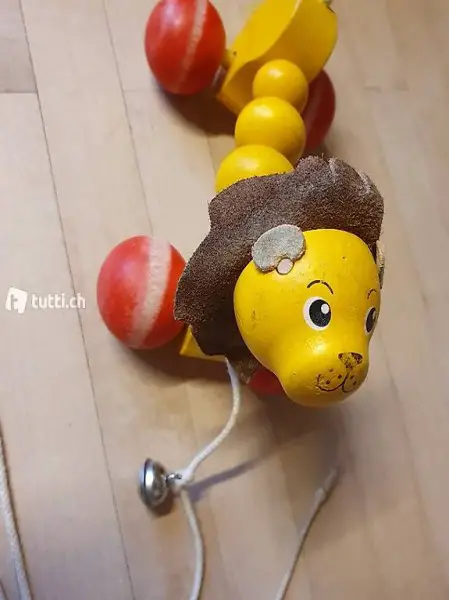 süsses Nachziehtier Löwe Holz