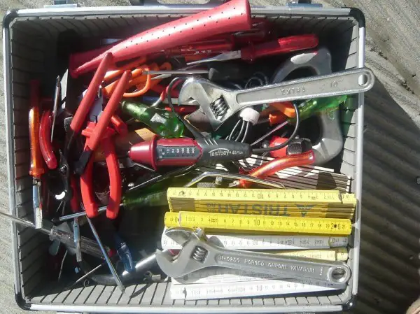 Werkzeug Koffer Mit verschidene werkzeug