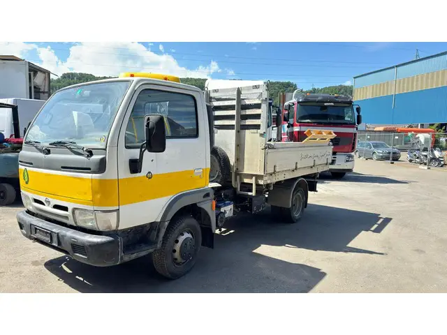 NISSAN, Cabstar E120, 3-Seitenkipper
