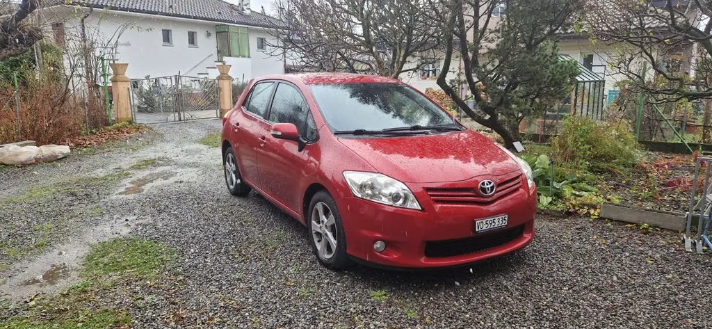 TOYOTA Auris 1.6 VMa Linea Sol