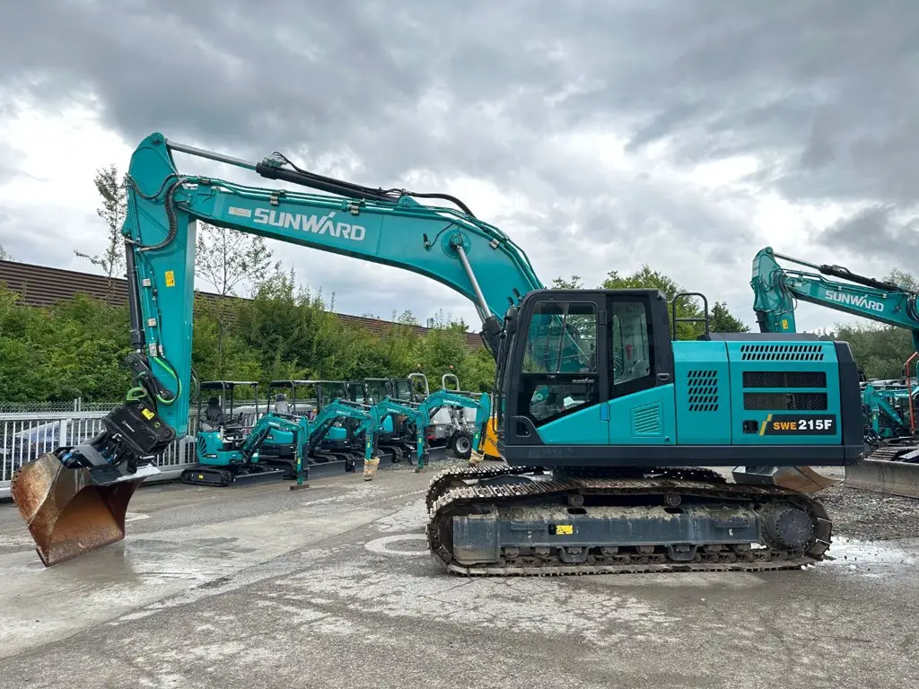 Sunward SWE215F-5A Bagger