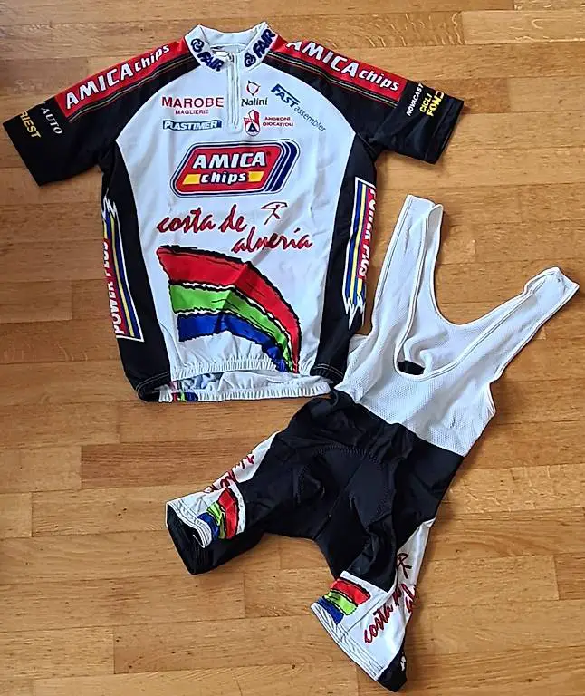 Set - Kurzarmtrikot & Trägerhose Nalini Amica Chips Gr.4