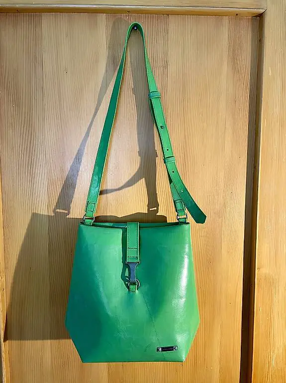 Freitag Tasche Reference Bird