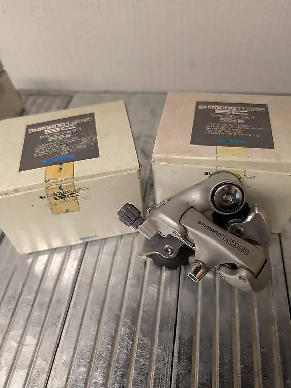 Neuer Shimano 105 Retro Wechsler kurz