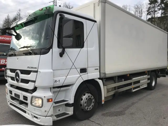 CARRIER, Kühlfahrzeug