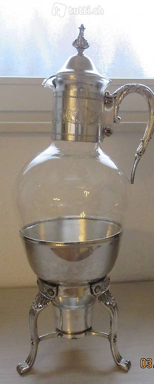 TEEKANNE mit STÖVCHEN - Kultiviert und pur Geschichte