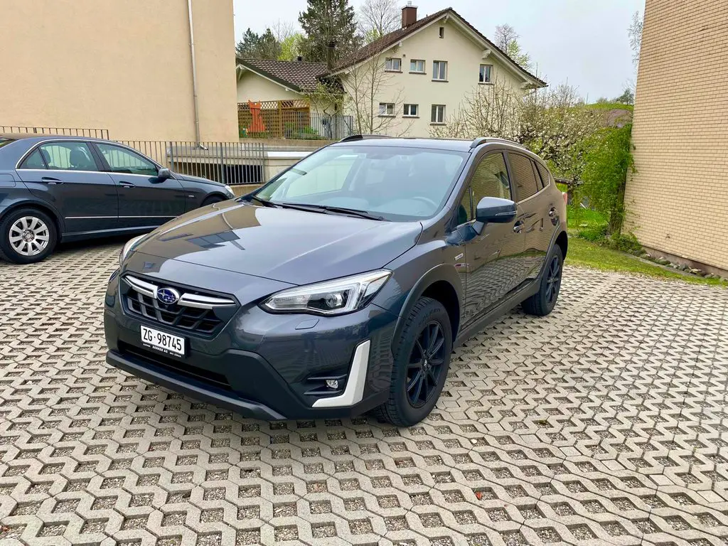 SUBARU XV 2.0i e-Boxer Swiss Plus