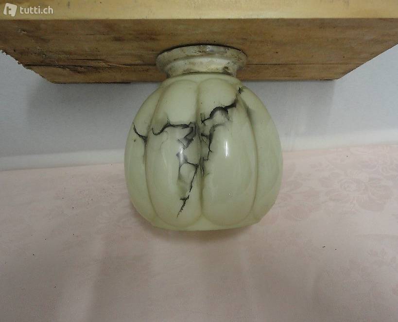  Wunderschöne alte Deckenlampe