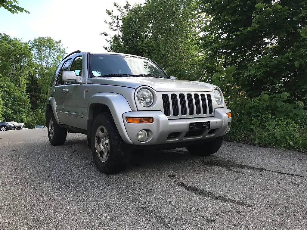 Jeep Cherokee 2.5 CRD