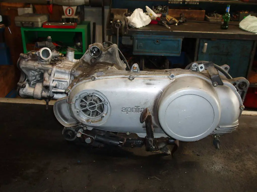 motore Aprilia Leonardo