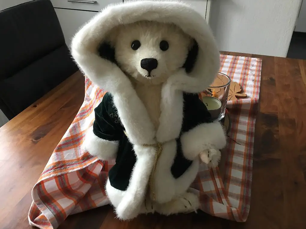 steiff asia santa claus