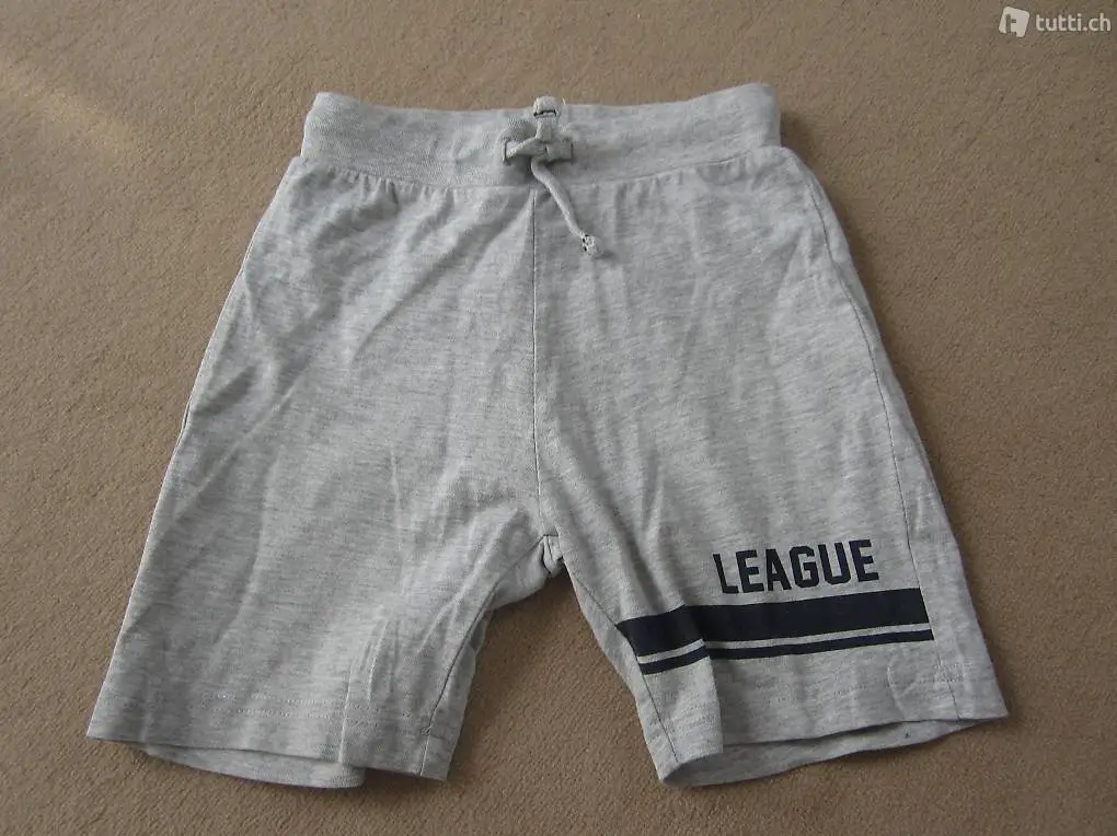 Shorts Grösse110 ZARA