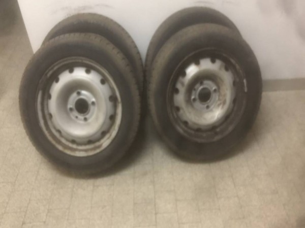  4x Sava Eskimo S3 Reifen inkl. Felgen - 165/65 R14 79T