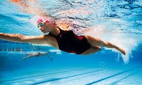 Fitness-Training im Wasser mit Schwimmen / Private Kurse