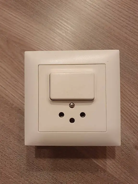 Steckdose mit Schalter edizio