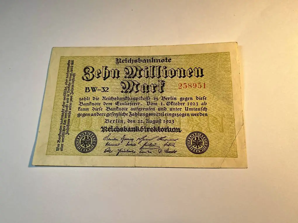 Zehn Millionen Mark, 1923.