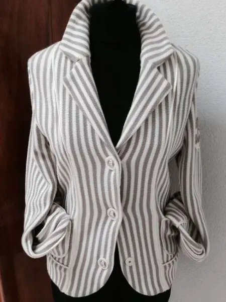 Blazer Jacke Weste Gr. 36 eiszeit creme/taupe