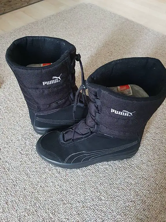 Damenstiefel PUMA Grösse 39. Neuwertig.
