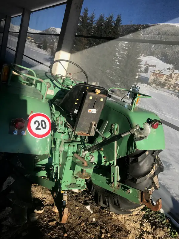 Bührer Traktor Dieselmotor