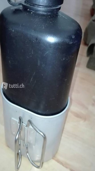 Schweiz.Militär Trinkfl. Neu