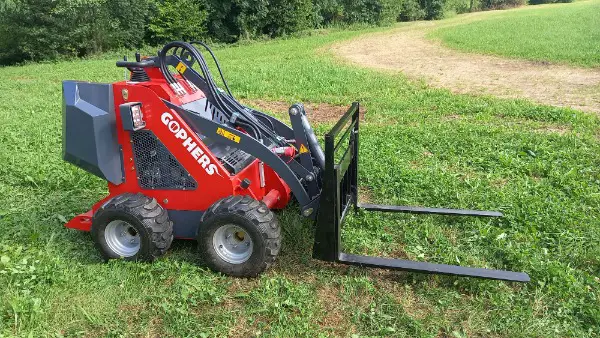 Kompaktlader Radlader Hoflader