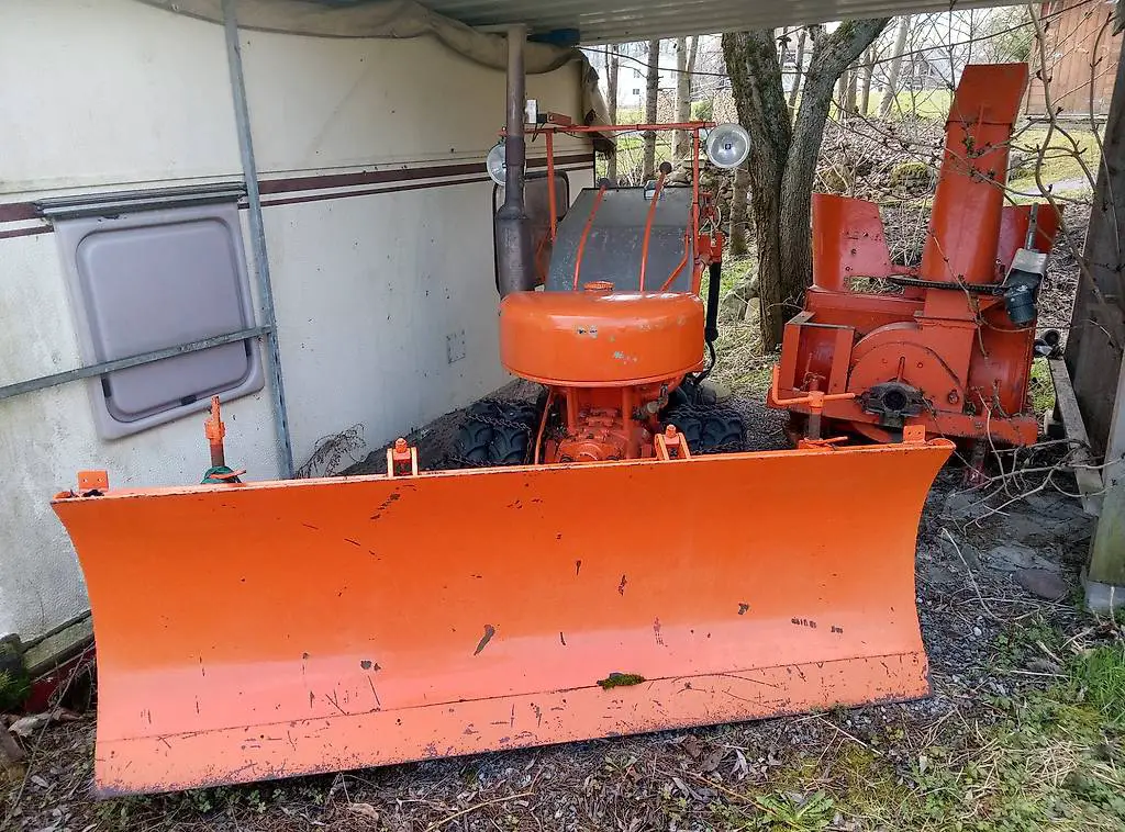 Schneepflug / Schneefräse mit 2cv Motor