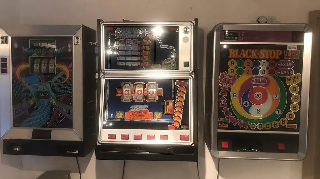 Spielautomaten 3 Stück