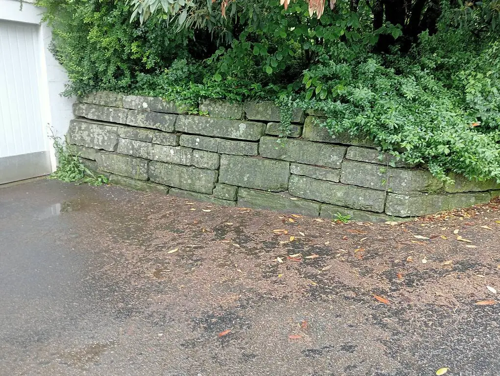 Mauersteine / Verbauungssteine / Sandsteine