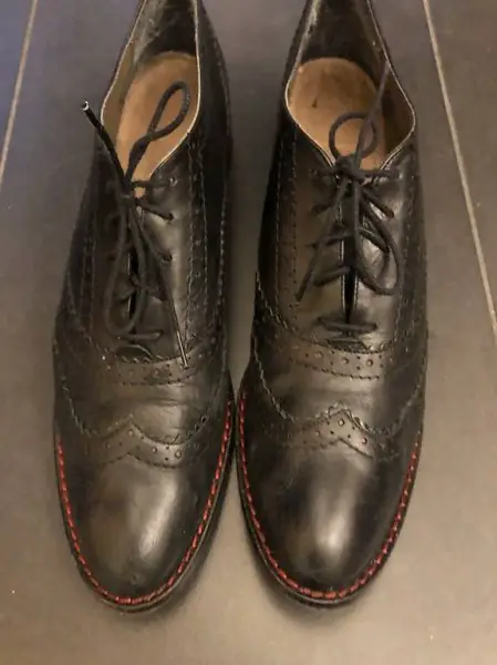 Halbschuh Damen rote Ziernaht Gr40